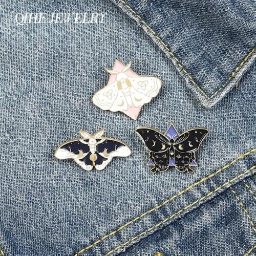 QIHE Jewelry Night Starry Moth Enamel Lapel Pins Punk Moon Animals Brooches Badges Fashion Pin Gifts for Friends Wholesale