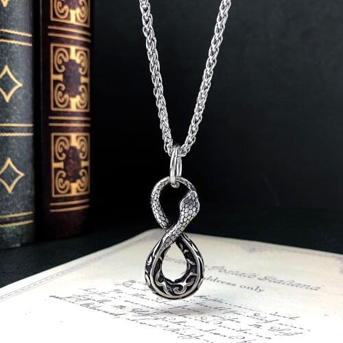 Factory Direct Punk Style Stainless Steel Pendant Digital 8 Snake Pendant Cool Sweater Necklace Pendant