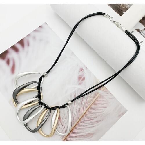 Multiple Irregularity Circle Necklaces for Women Geometry Pendant Statement Choker Necklace 2020 Fashion Female Jewelry