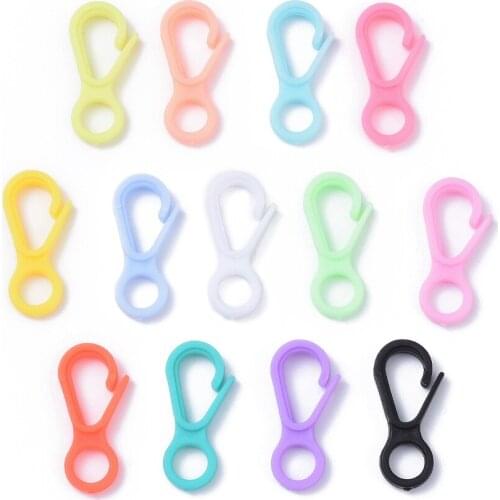 50Pcs 33mm Mixed Colors Plastic Lobster CLaw Clasps Hooks For DIY Jewelry Making Keychain Bag Link Hanging Clasp Accessories