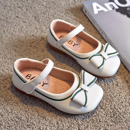 Kids Soft-soled Fashion Shallow Mouth Princess Shoes 2021 Girls' Leather Shoes Autumn New Style Sweet Bow-knot School Shoes Chic