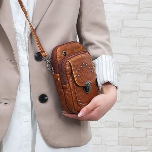 INS Fashion Women Rivet Shoulder Bag Soft PU Leather Retro Small Crossbody Female Mobile Phone Pouch Multi-Pockets PU Handbags