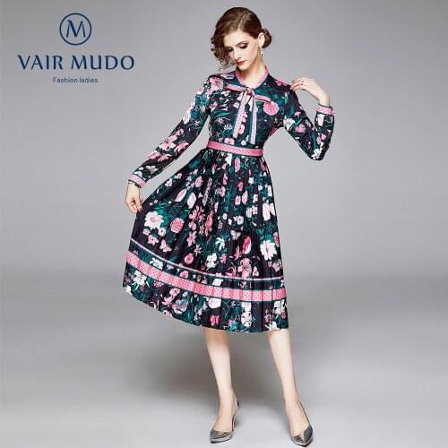Womens Bow Tie Long-Sleeved Waist Pleated Print Bottoming Dress Autumn Winter Elegant Dress O-Neck Y-260