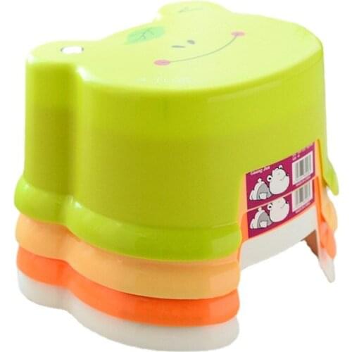 Cute living room thick plastic small stool bathroom bath bench cartoon childrens toddler stool shoe stool low chair