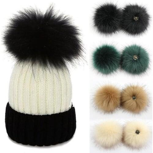 2pcs Faux Fox Fur Pompom Fluffy Faux Fur Pom Pom Ball for Baby Girl Pompoms Beanie Hat Ball with Press Button Accessories