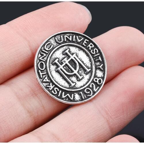 MIDY Antique Cthulhu Pins Brooch Retro H.P. Lovecraft Miskatonic University Metal Badge Brooches For Women Men Jewelry