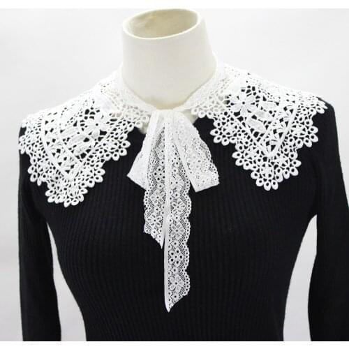 Shawl O-neck Doll Fake Collars for Women Shirt Hollow Lace Floral False Collars Dress Half Shirt Detachable Collars Nep Kraagie