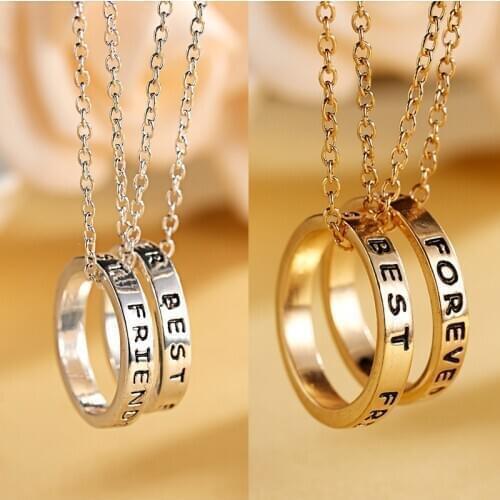 2pcs/set Friendship Couple Necklace for Women Men Engraved Best Friend Charm Round Heart Pendant Necklace Cardboard Jewelry Gift