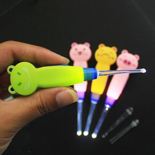 Hot! Light LED Dig Flash Light Ear-pick Wax Remover Pick Earpick Clean Ears Wax Removal Curette Remover Cleaner Ear Care Tool