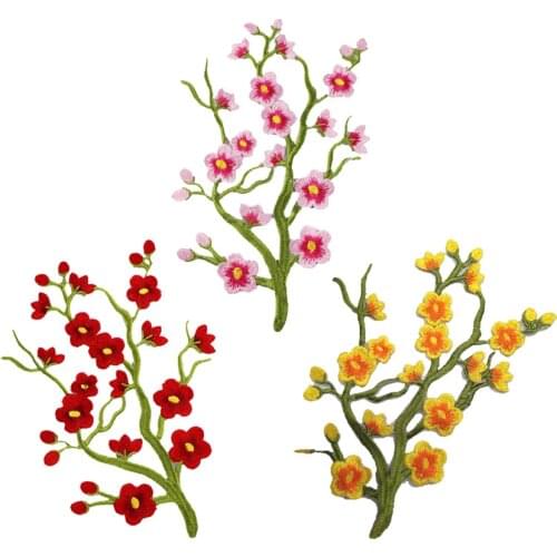 New Plum Blossom Flower Applique Clothing Embroidery Patch Fabric Sticker Iron On Sew On Patch Craft Sewing Repair Embroidered