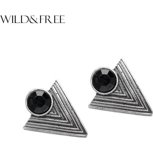 Women Vintage Black Triangle Stud Earrings With Resin Beads Geometric Shape Stud Earrings Jewelry for Women