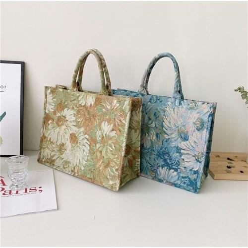 Painting Flower Luxury Brand Large Canvas Tote 2021 Summer Trends Womens Designer Handbag High Capacity To Handle Shoulder Bags