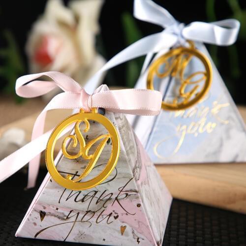 Personalized custom wedding name and Initials tags Custom Wedding Gift Wedding Acrylic Gold Signs Table Decoration