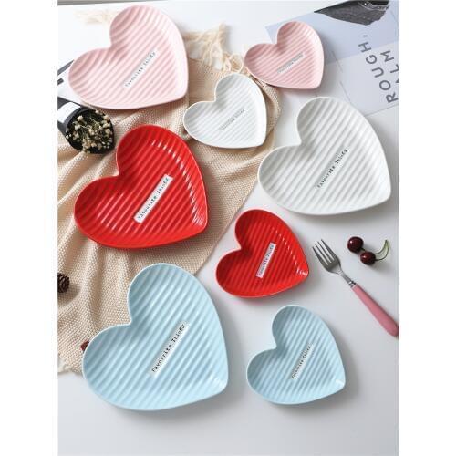 2 Size 13cm 20cm Love Heart Shape Ceramic Breakfast Dessert Steak Nordic Dishes Plate Home Accessory Valentine Wedding