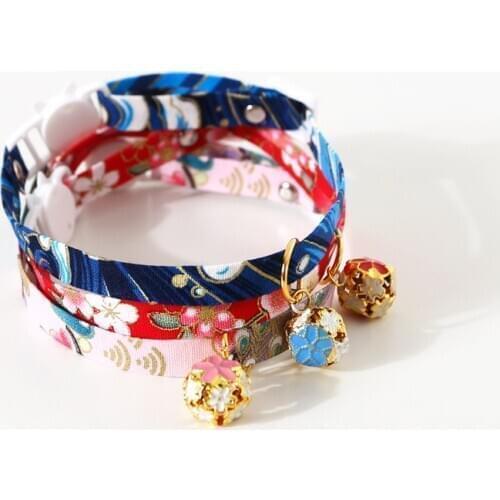 New Cat Collar with Bell Fashion Daisy Flower Adjustable Safety Breakaway Necklace Kitten Accessories Pet Products for Dog