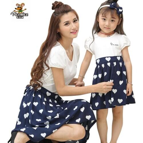 Mother Daughter Dresses Matching Family Clothing 2020 Summer Mom Daughter Dress Love heart Girl Women Cotton Dresses Family Look
