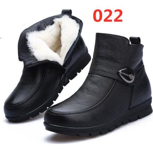 ZXRYXGS Winter Genuine Leather Wool Shoes Women Snow Boots 2020 Warm Winter Leather Boots Flat Non-Slip Casual Boots Ankle Boots