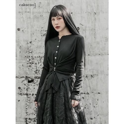 Cakucool 2020 spring dark black irregular button fashion was thin and short slim-fit knitted cardigan