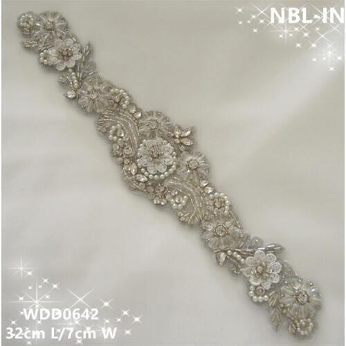 30 pieces) Wholesale hand beaded silver clear crystal rhinestone applique for wedding dresses WDD0642