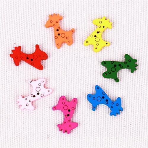 2 Holes Cartoon Deer Wooden Children Buttons Clothes Sewing Patterns For Coats Kid Craft Supplies Giraffe Animal Decorative 20mm