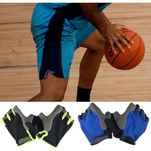 A pair of basketball ball control gloves adult children basketball practice ball control shooting training half-finger gloves