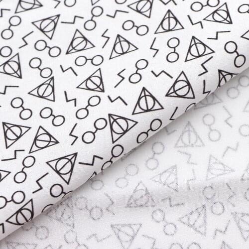 8PCS 20x33cm Cartoon Book Cap Movie Patchwork Polyester Cotton Fabric Tissue Sewing Quilting Needlework DIY Handmade,1Yc17586