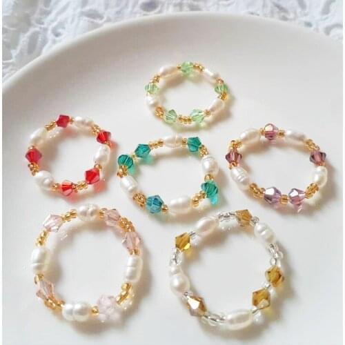 Bohemia Pearl Rings for Women With Mixed Color Stone Aesthetic Jewelry Wholesale Halloween Gothic Couple Ring Elastic Adjustable