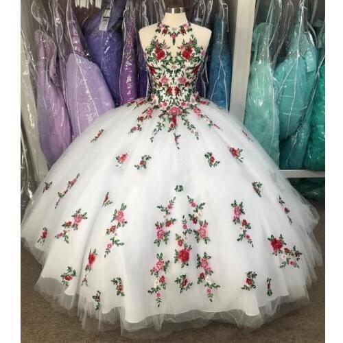 Fabulous White Ball Gown Quinceanera Dresses Embroidery Flowers Sheer Neck Backless Sweet 16 Dress Vestidos
