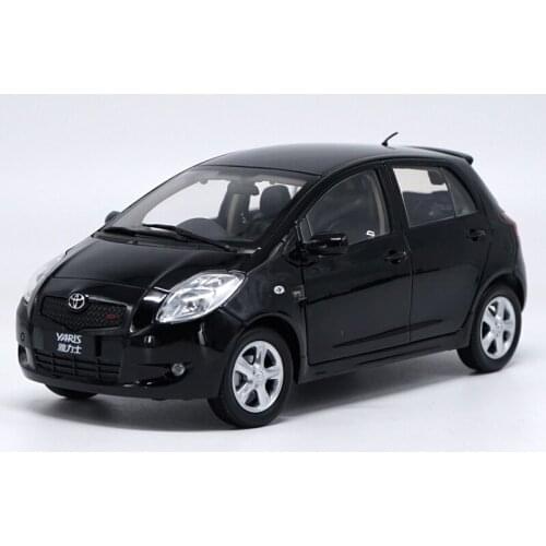 1/18 Metal Alloy Die-casting Simulation Car Model Original Factory GAC Toyota Yaris Adult Collection Decoration Gift