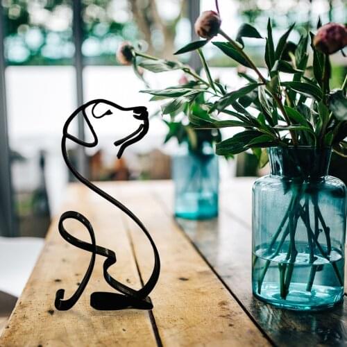 Home Artware Cartoon Dog Hollow Out Figurine Metal Ornament Desktop Decor for Sitting Room Bedroom
