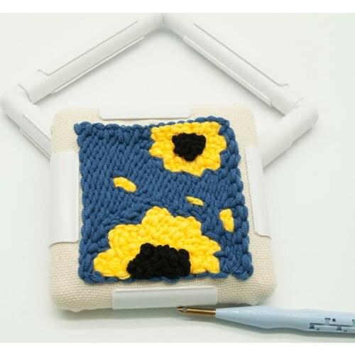 DIY Square Shape Embroidery Frame With Cloth Set Plastic Cross Stitch Craft Tool Sewing Tools Handhold Frame Hoop Sewing Craft