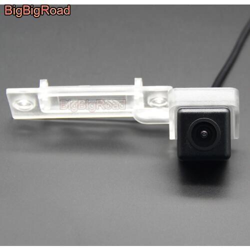 BigBigRoad For Skoda Superb / Seat Altea 5P5 / 5P8 Leon 1P1 Ibiza 6J Hatchback Car Rear View Parking CCD Camera Night Vision
