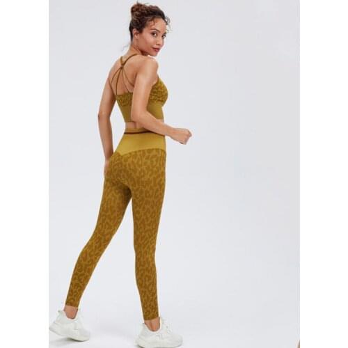 Gym Set Women Workout Seamless Yoga Set Running Clothing 2 Piece Sportswear Fitness Top Bra High Waist Leggings Sport Suits