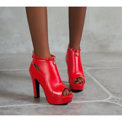 Sexy Open Toe Summer Ankle Boots for Women Metal Decoration High Heels Sandal Women Red White Yellow Party Wedding Shoes Lady