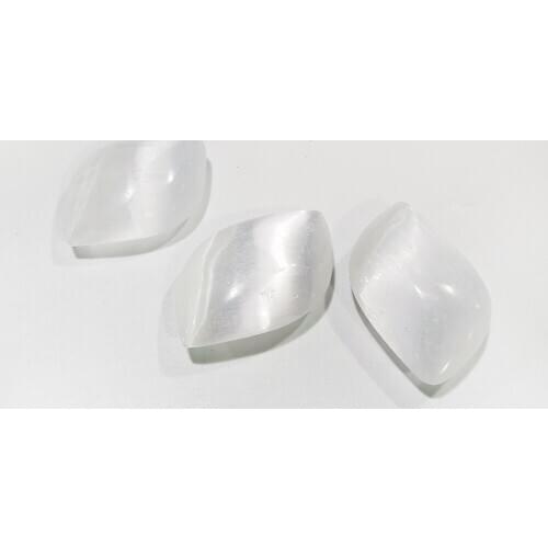 Natural White Selenite Diamond Worry Palm Stones Quartz Massage Chakra Healing Reiki Crystal Home Decoration Gift