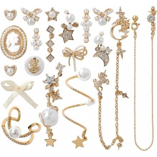 Newest 1Pieces Lot Pendant Chain 3D Alloy Butterfly Nail Art Zircon Pearl Metal Manicure Nails DIY Accessories Nail Decoration