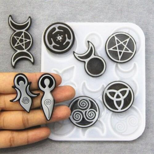 Hand Making Resin Mold Used for Resin Casting Totem Making Charms Molds Customized Jewelry Pendants Hand Making