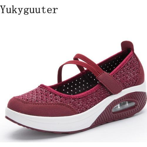 Sport Running Shoes Woman Outdoor Breathable Couple Shoes Lightweight Athletic Sneakers Women Height Increasing Plus Size