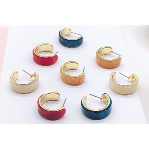 Fashionable minimalist C-shaped Earrings color series irregular texture resin earpins color collision C-ring Earrings 2 pcs