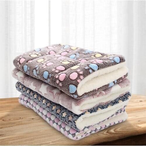 Dog Cushion Thickened Winter Pet Blanket Dog Bed Cat Mat Soft Flannel Cover Warm Sleeping Beds for Puppy Dog Cat Pet