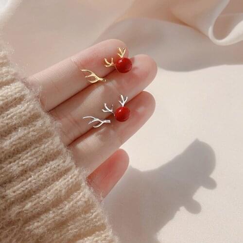 Stud Earrings Elk ForWomen Red Bead Fashion Korean Simple Antlers Asymmetric New Trendy Christmas Gifts Student Jewelry BOYULIGE