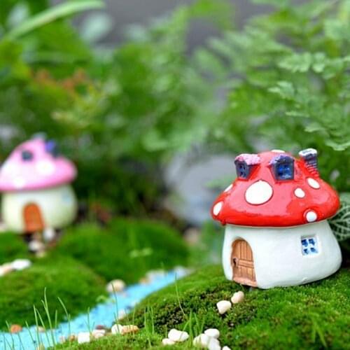 Garden Ornament Mushroom House Resin Figurine Craft Plant Pot Fairy Decoration