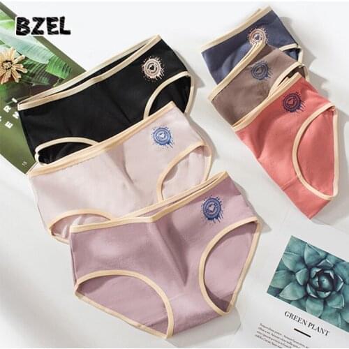 BZEL Large Size Womens Cotton Sport Panties Underwear Print Girl Briefs Mid Waist Soild Female Comfort Breathable Lady Lingerie