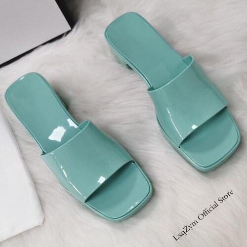 Candy Color Platform Jelly Shoes Summer Womens Beach Slippers Outdoor Casual Rubber Shoes Summer Thick Sole Shoes flip flops