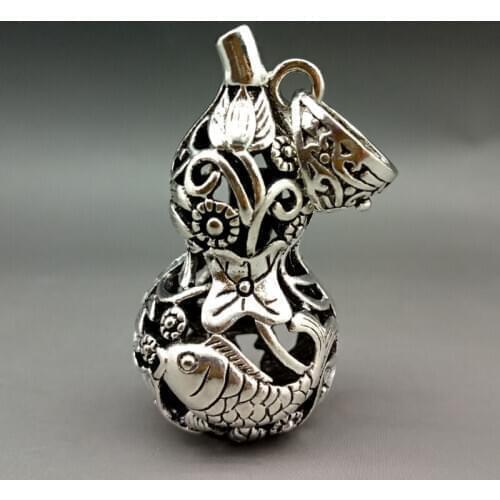 Collectable Tibet Silver Hand Carved Fish Pattern Gourd Model Pattern Pendant