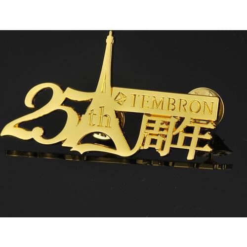 Custom souvenir badges new style hollow cast gold badges