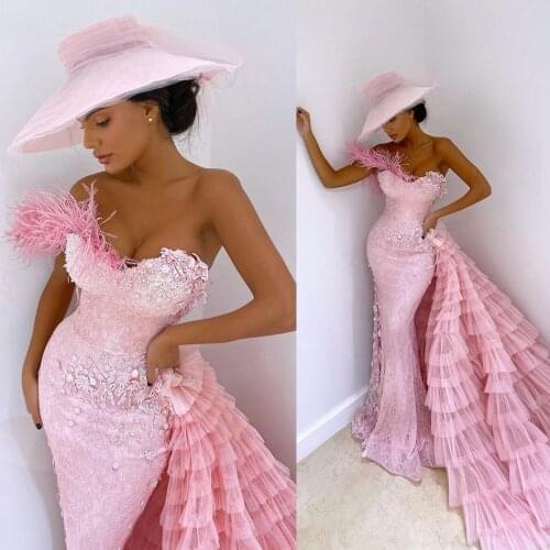 Gorgeous Pink Mermaid Prom Dresses One Shoulder Feather Lace Appliqued Evening Dress With Detachable Train Crystal Formal Gowns