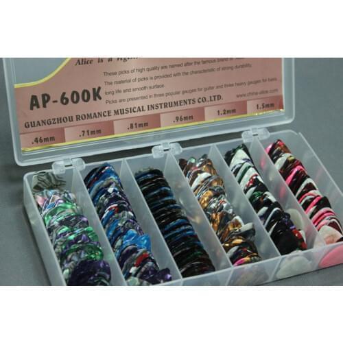 600pcs/Box AP-600K Gold Stamping Celluloid Acoustic Electric Guitar Picks Plectrum + Case 0.46/0.71/0.81/0.96/1.20/1.50mm