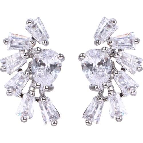 Bettyue New Fashion Symmetrical Style Earring With Geometry Zirconia Multicolor Choice For Female Fascinating Jewelry In Party