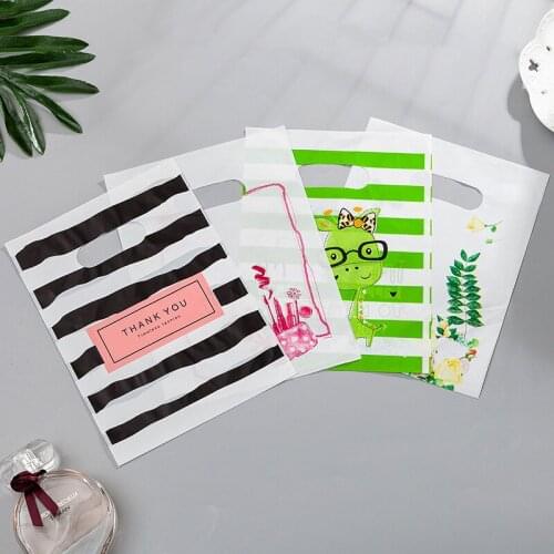 50pcs/lot Cute Cartoon Stripe Plastic Bag Small Tote Bags for Jewelery Mini Gift Pouch Candy Bag Cosmetic Lipstick Packaging Bag